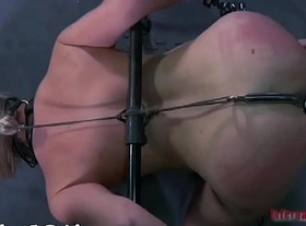 Chained up babe gets doggystyle plowing from hangman