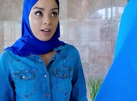 Petite muslim girl gets twat fucked by two dopey movers